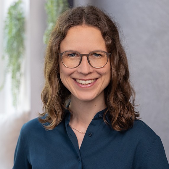 Hanna L. Adam